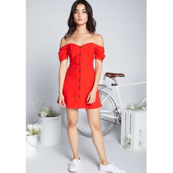 Eggie Dresses & Skirts - Eggie Rose Red Dress Off The Shoulder